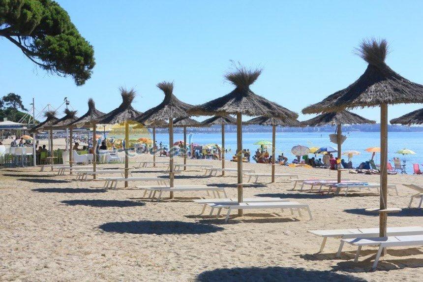 Апартаменти Augusta Beach Камбрілс Екстер'єр фото